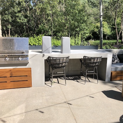 backyard-concrete-grill-and-seating-fixture