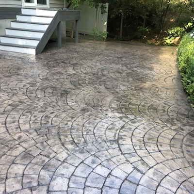 backyard-patio-stamped-concrete